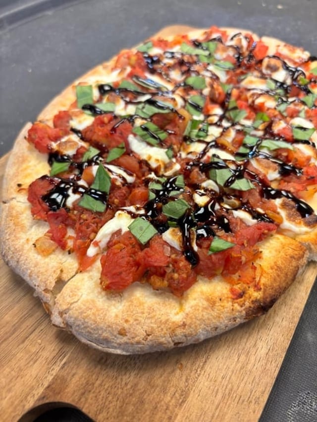 Margherita Pizza.